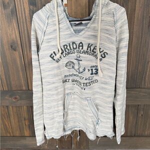 MV Sport Navy and White Knit Sweater